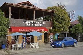 Hotel y Restaurante Las Gardenias