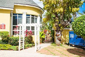 Brownstone Marlin Drive