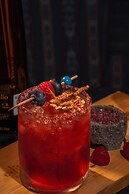 Pinnacle Resorts 220