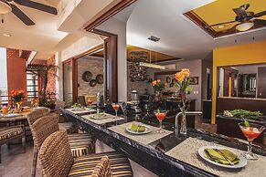 Pinnacle Resorts 220