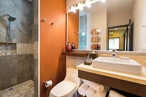 Pinnacle Resorts 220