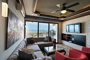 Pinnacle Resorts 220