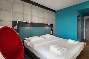 Artis Loft Hotel