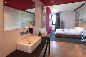 Artis Loft Hotel