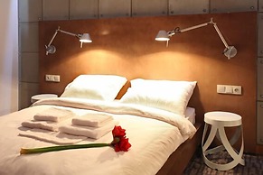 Artis Loft Hotel