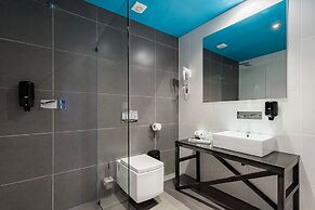 Artis Loft Hotel