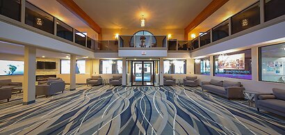 Grand Marquis Waterpark Hotel & Suites