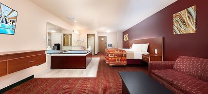 Grand Marquis Waterpark Hotel & Suites