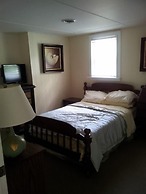 The White House on Freedom Way