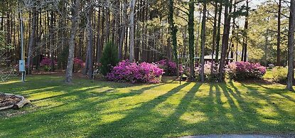 The White House on Freedom Way