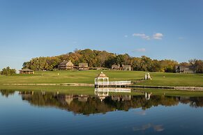 Lefevre Inn and Resort