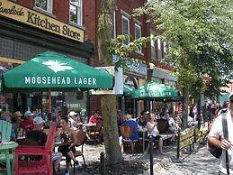 Canalside Restaurant, Inn & Kitchen store