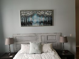 Canalside Restaurant, Inn & Kitchen store