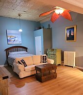 Canalside Restaurant, Inn & Kitchen store