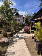 Firefly Beach Cottages and Suites