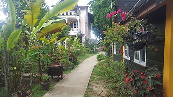 Firefly Beach Cottages and Suites