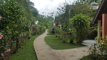 Firefly Beach Cottages and Suites