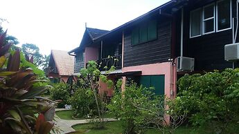 Firefly Beach Cottages and Suites