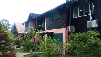 Firefly Beach Cottages and Suites