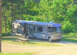 Rush No More RV Resort and Cabins - Campground