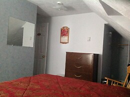 10th Avenue Guest House & Suites