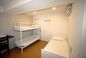 Mr Lobster's Secret Den Design Hostel