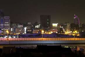 Mr Lobster's Secret Den Design Hostel