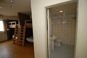 Mr Lobster's Secret Den Design Hostel