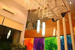 Angela Boutique Serviced Residence