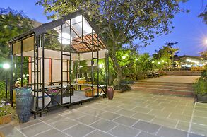 Saj Resort