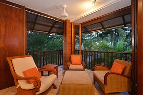 Seascape Holidays- Hibiscus Apartment