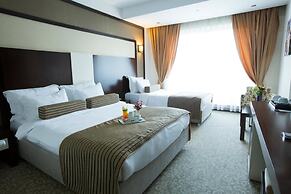 Lavin Otel