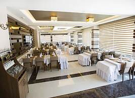 Lavin Otel
