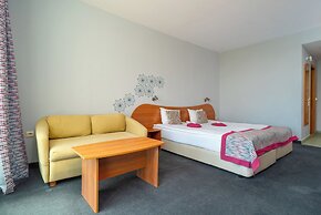 MPM Kalina Garden Hotel