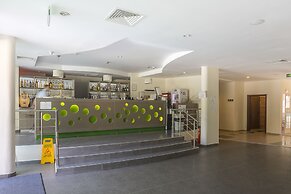 MPM Kalina Garden Hotel