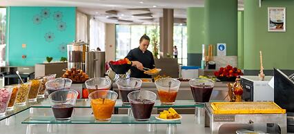 MPM Kalina Garden Hotel