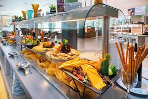 MPM Kalina Garden Hotel