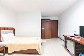 Deeden Pattaya Resort