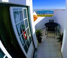 Peniche Surf Lodge - Hostel
