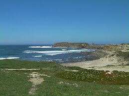 Peniche Surf Lodge - Hostel