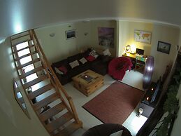 Peniche Surf Lodge - Hostel