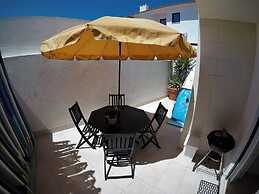 Peniche Surf Lodge - Hostel