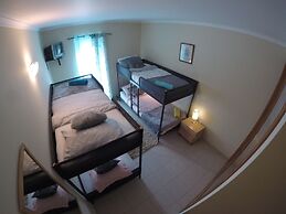 Peniche Surf Lodge - Hostel