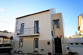 Peniche Surf Lodge - Hostel