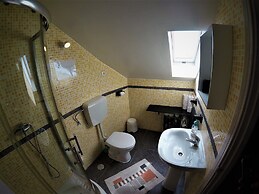 Peniche Surf Lodge - Hostel