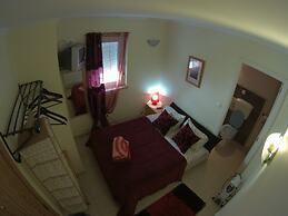 Peniche Surf Lodge - Hostel