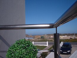 Peniche Surf Lodge - Hostel