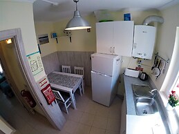 Peniche Surf Lodge - Hostel