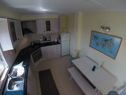 Peniche Surf Lodge - Hostel