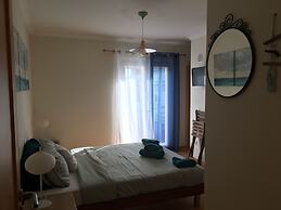 Peniche Surf Lodge - Hostel
